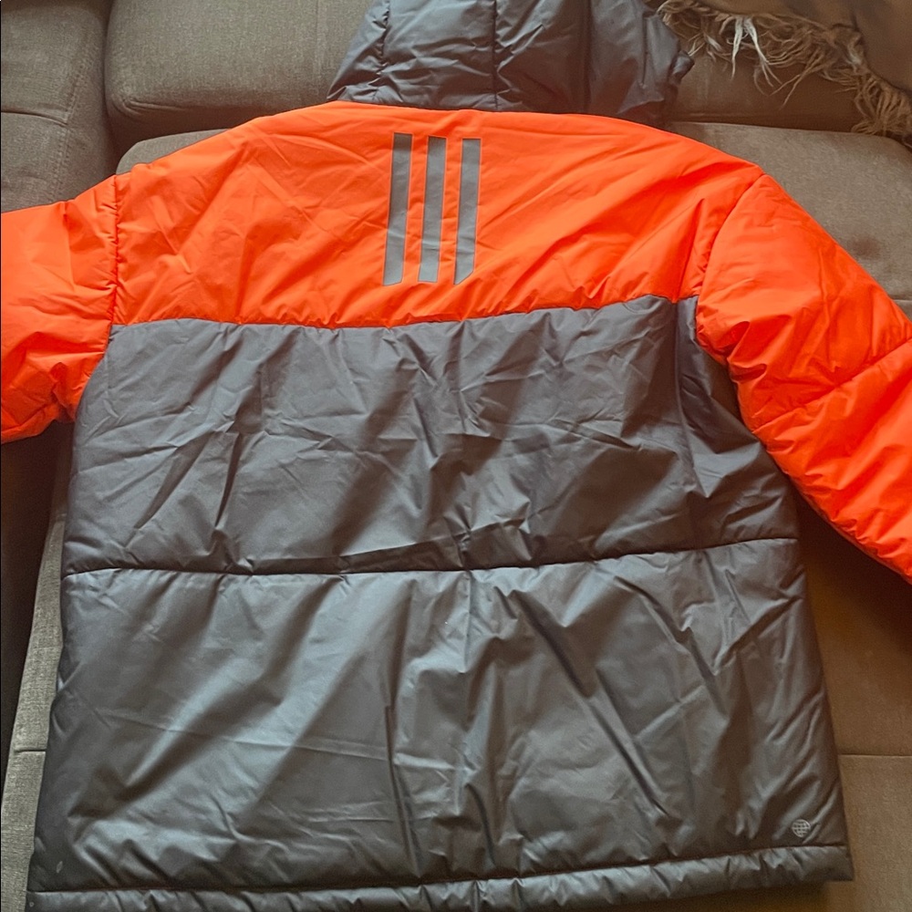 Adidas Men’s Vibrant Orange and Black Puffer Jacket - Picture 6 of 6
